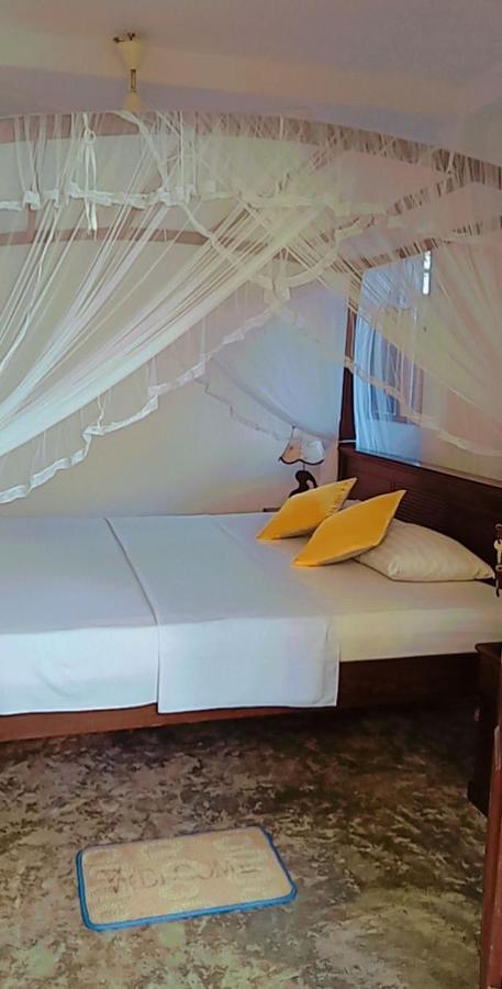 Shady Edge Hotel อูนาวาตูนา ภายนอก รูปภาพ