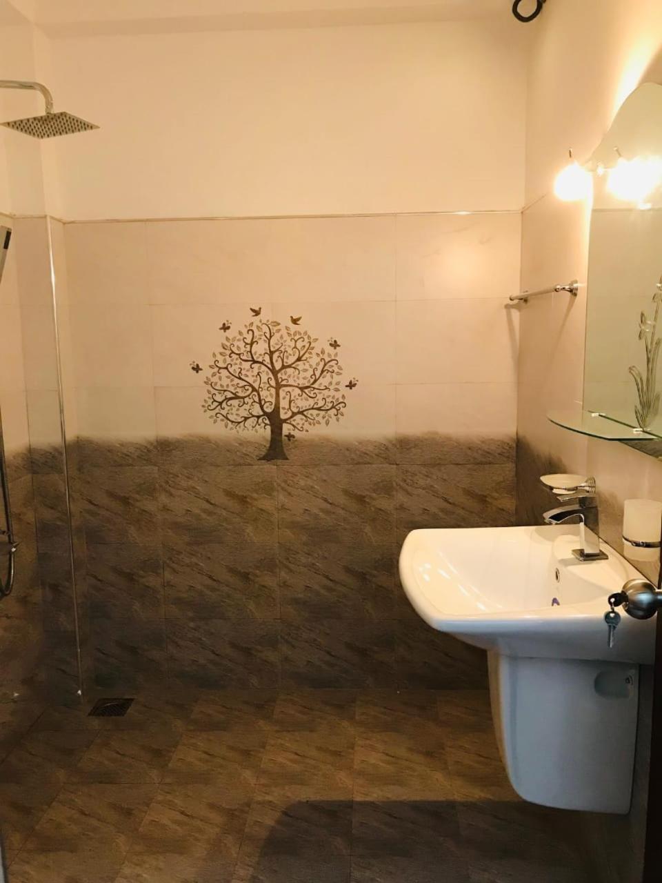 Shady Edge Hotel อูนาวาตูนา ภายนอก รูปภาพ